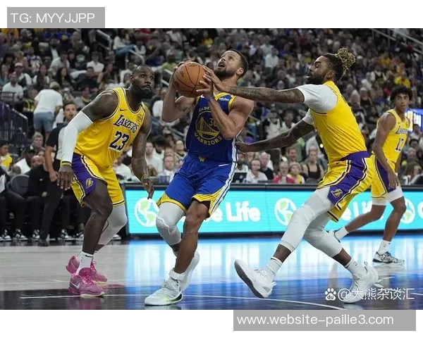 2016至2017赛季湖人与勇士的激烈对决与篮球传奇的交锋 2016至2017赛季湖人与勇士的激烈对决与篮球传奇的交锋