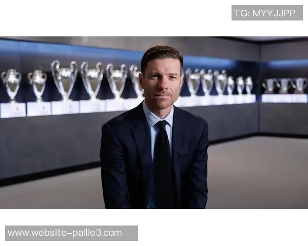 哈维阿隆索退役后新起点将执教皇家马德里青年队开启新篇章